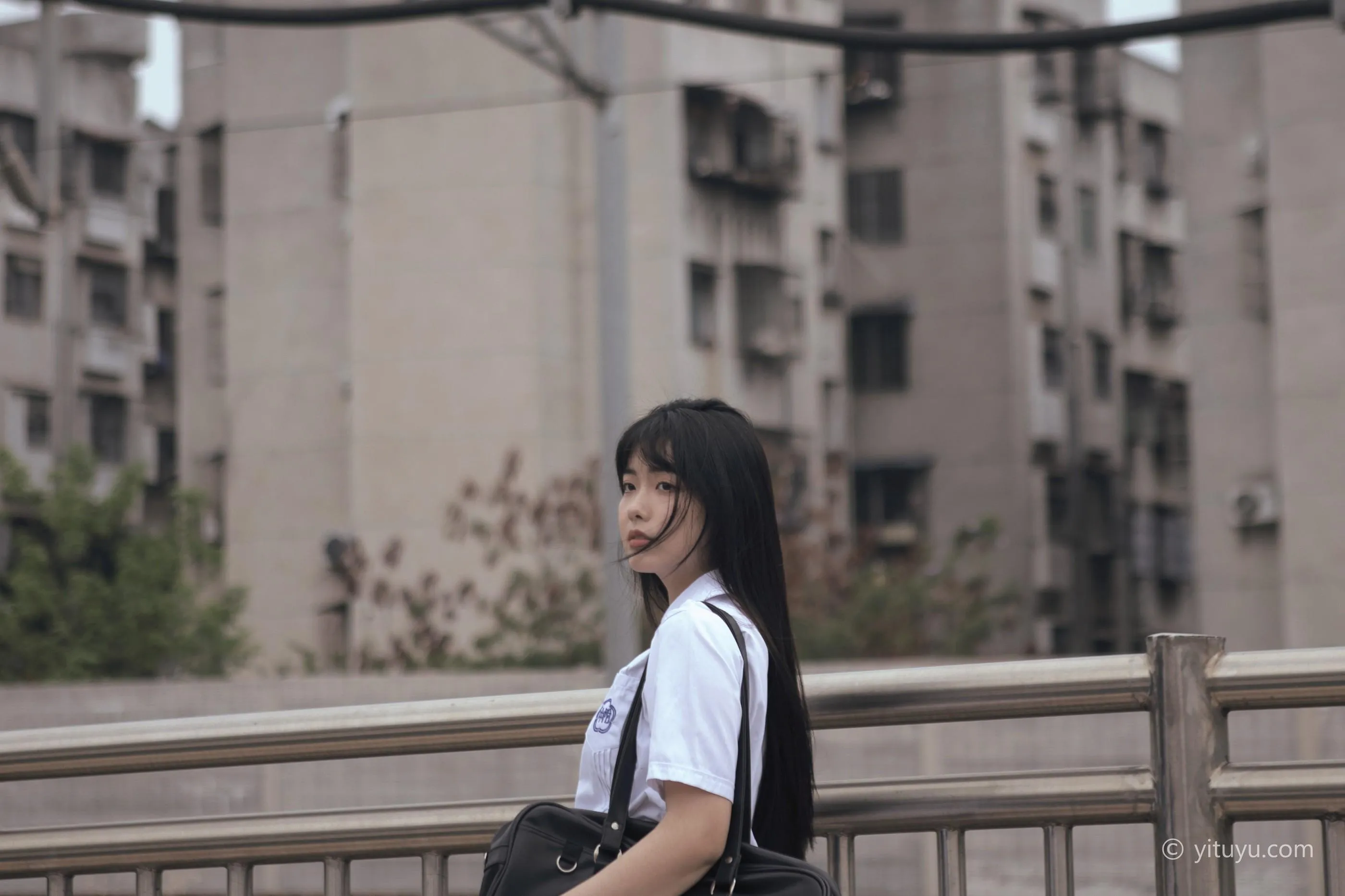 [YITUYU艺图语]2021.04.28 花季 黄子卿 [27P]插图5